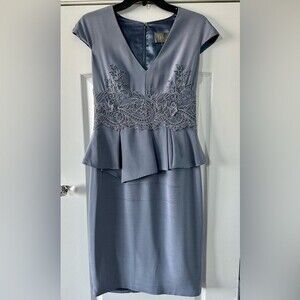 THEIA Sheath Cocktail Dress Womens size 4 blue-grey V-Neck
